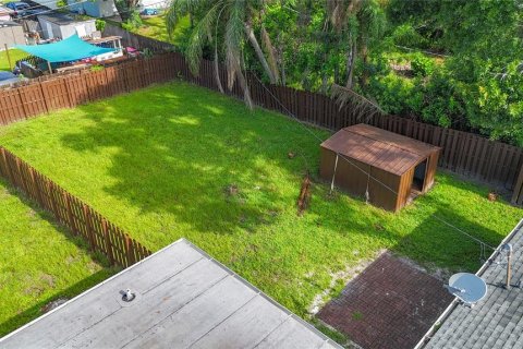 Commercial property in Sarasota, Florida 3 bedrooms, 130.99 sq.m. № 1851480 - photo 23
