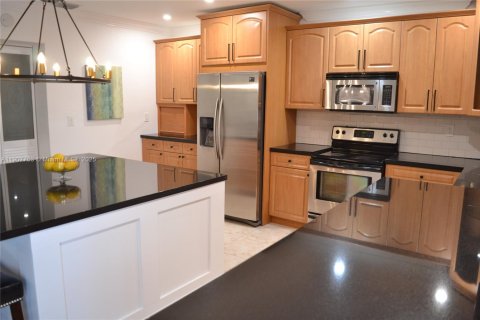 Снять в аренду виллу или дом в Майами, Флорида 3 спальни, 193.98м2, № 1964057 - фото 24