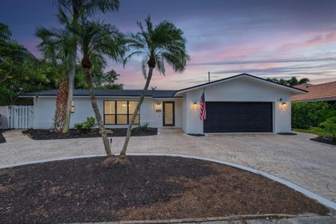 Casa en venta en Fort Lauderdale, Florida, 4 dormitorios, 158.12 m2 № 2410790 - foto 3