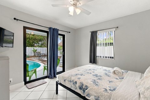 Casa en venta en Fort Lauderdale, Florida, 4 dormitorios, 158.12 m2 № 2410790 - foto 18