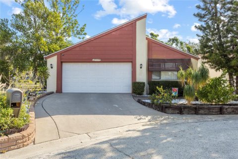 House in Hudson, Florida 2 bedrooms, 134.89 sq.m. № 1803178 - photo 1