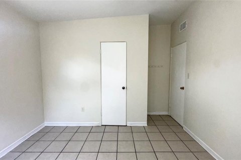 Casa en alquiler en Orlando, Florida, 2 dormitorios, 82.5 m2 № 2310509 - foto 14