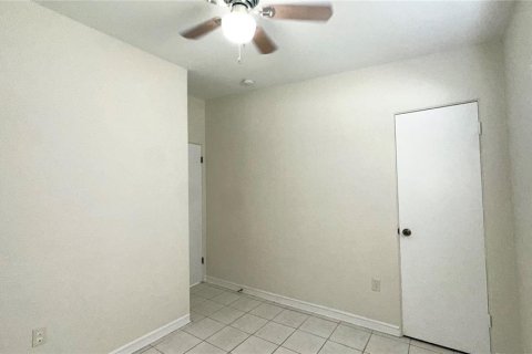 Casa en alquiler en Orlando, Florida, 2 dormitorios, 82.5 m2 № 2310509 - foto 13