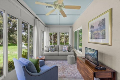 House in Sarasota, Florida 2 bedrooms, 128.39 sq.m. № 1866491 - photo 9