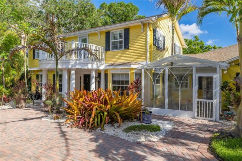 Casa en venta en Dunedin, Florida, 4 dormitorios, 510.96 m2 № 2133393 - foto 8