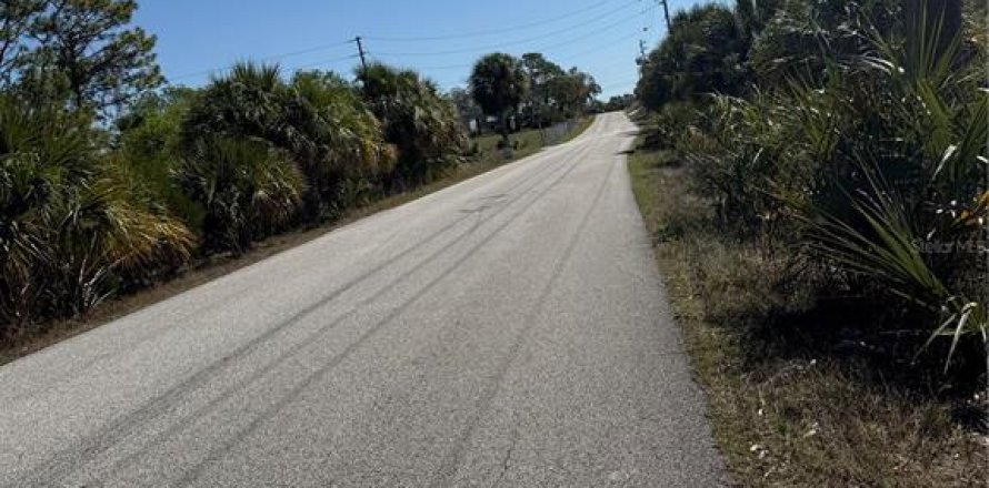 Land in Weeki Wachee, Florida № 1578853
