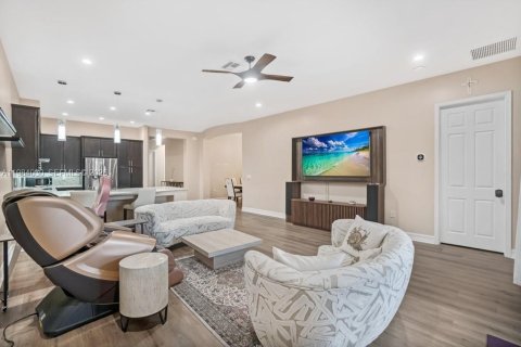 Снять в аренду виллу или дом в Бойнтон-Бич, Флорида 3 спальни, 171.03м2, № 2048310 - фото 7