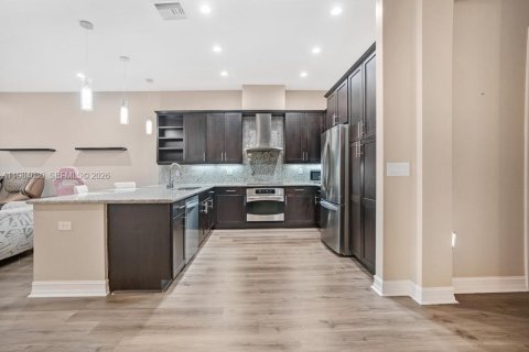 Снять в аренду виллу или дом в Бойнтон-Бич, Флорида 3 спальни, 171.03м2, № 2048310 - фото 12