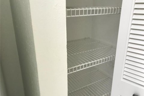 Condominio en venta en Tampa, Florida, 1 dormitorio, 53.51 m2 № 2206944 - foto 10