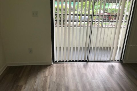 Condominio en venta en Tampa, Florida, 1 dormitorio, 53.51 m2 № 2206944 - foto 5