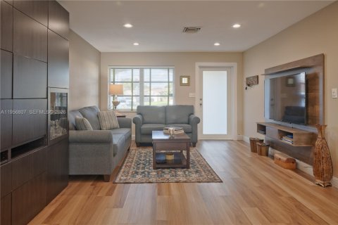 Casa en venta en Deerfield Beach, Florida, 2 dormitorios, 127.37 m2 № 2010772 - foto 7