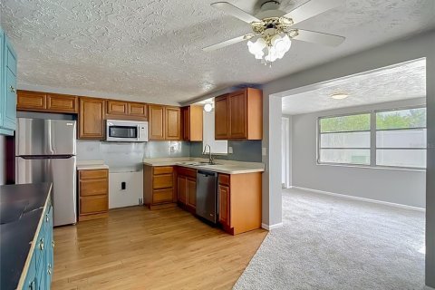 Casa en venta en Holiday, Florida, 2 dormitorios, 102.01 m2 № 2092944 - foto 18