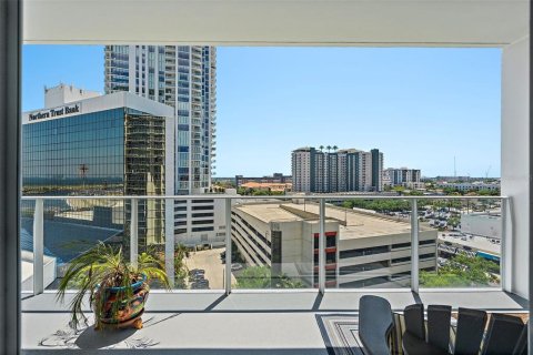 Condominio en alquiler en Saint Petersburg, Florida, 1 dormitorio, 113.81 m2 № 1797205 - foto 18