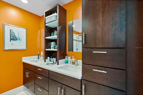 Condominio en alquiler en Saint Petersburg, Florida, 1 dormitorio, 113.81 m2 № 1797205 - foto 14