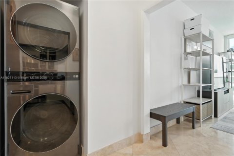 Copropriété à vendre à Miami, Floride: 3 chambres, 140.56 m2 № 1799076 - photo 18