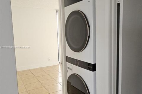 Купить кондоминиум в Авентура, Флорида 3 спальни, 109.72м2, № 2022883 - фото 14