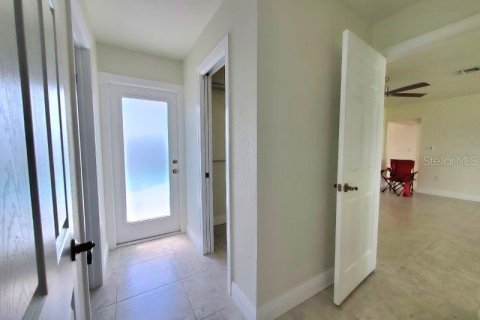 House in Punta Gorda, Florida 2 bedrooms, 141.49 sq.m. № 1894891 - photo 23