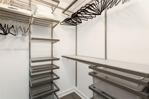 Снять в аренду кондоминиум в Майами-Бич, Флорида 1 спальня, 68.93м2, № 2011387 - фото 17