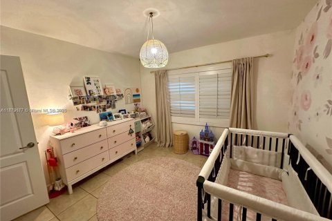 Купить кондоминиум в Майами, Флорида 2 спальни, 94.76м2, № 1981724 - фото 10