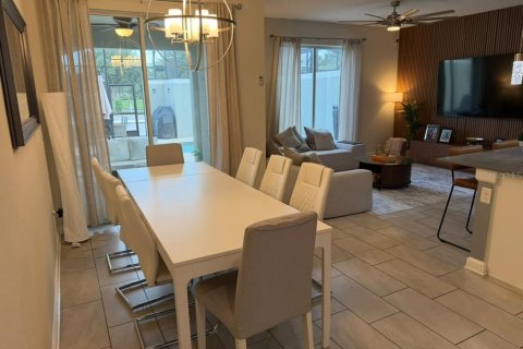 Touwnhouse à vendre à Kissimmee, Floride: 4 chambres, 177.81 m2 № 2425213 - photo 10