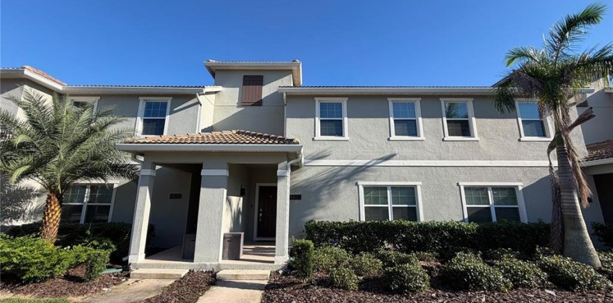 Touwnhouse à Kissimmee, Floride 4 chambres, 177.81 m2 № 2425213
