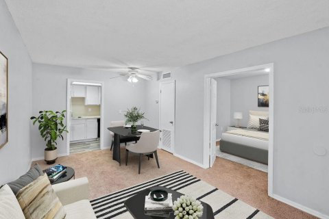 Condo in Maitland, Florida, 1 bedroom  № 2391011 - photo 3