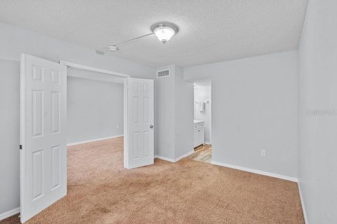 Condo in Maitland, Florida, 1 bedroom  № 2391011 - photo 13