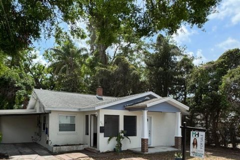 House in Tampa, Florida 3 bedrooms, 112.97 sq.m. № 1725431 - photo 13
