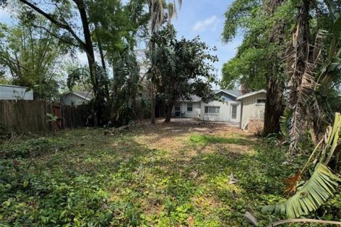 House in Tampa, Florida 3 bedrooms, 112.97 sq.m. № 1725431 - photo 10