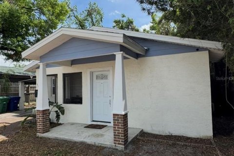 House in Tampa, Florida 3 bedrooms, 112.97 sq.m. № 1725431 - photo 12