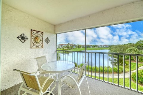 Condo in Sarasota, Florida, 2 bedrooms  № 2294452