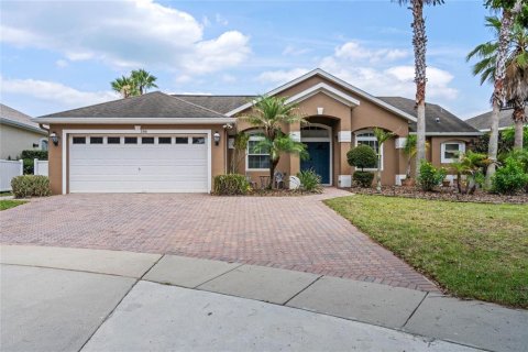 House in Davenport, Florida 5 bedrooms, 192.87 sq.m. № 1907198 - photo 1