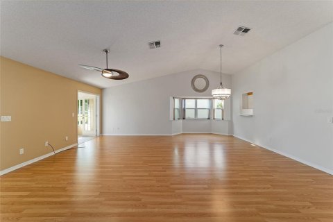 House in Ocala, Florida 2 bedrooms, 165.09 sq.m. № 1164569 - photo 21