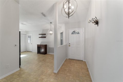 House in Ocala, Florida 2 bedrooms, 165.09 sq.m. № 1164569 - photo 7
