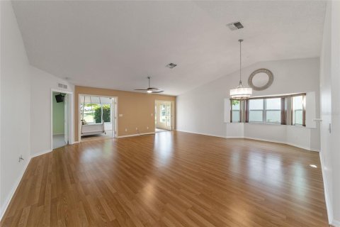 House in Ocala, Florida 2 bedrooms, 165.09 sq.m. № 1164569 - photo 17