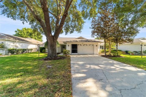 House in Ocala, Florida 2 bedrooms, 165.09 sq.m. № 1164569 - photo 2