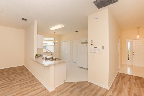 Casa en venta en Port St. Lucie, Florida, 3 dormitorios, 141.58 m2 № 2077855 - foto 14