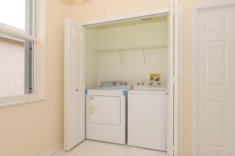 Casa en venta en Port St. Lucie, Florida, 3 dormitorios, 141.58 m2 № 2077855 - foto 18