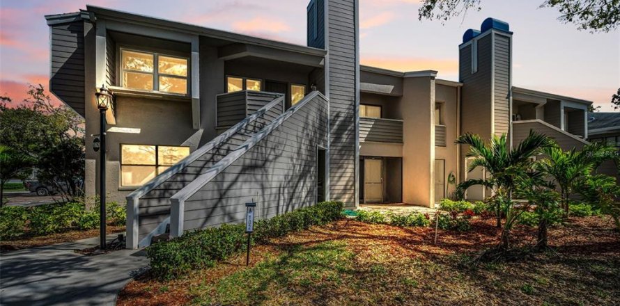 Condo à Seminole, Floride, 2 chambres № 2147683