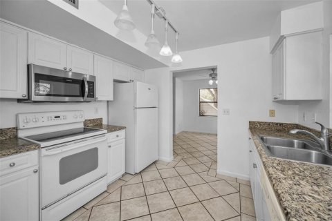 Copropriété à louer à Seminole, Floride: 2 chambres, 96.62 m2 № 2147683 - photo 13