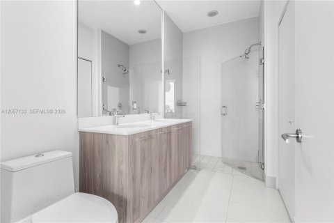 Купить кондоминиум в Майами, Флорида 1 спальня, 57.79м2, № 2158063 - фото 11