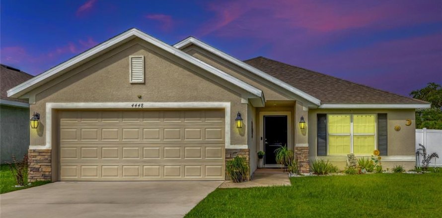 Villa ou maison à Ocala, Floride 3 chambres, 181.16 m2 № 1355651