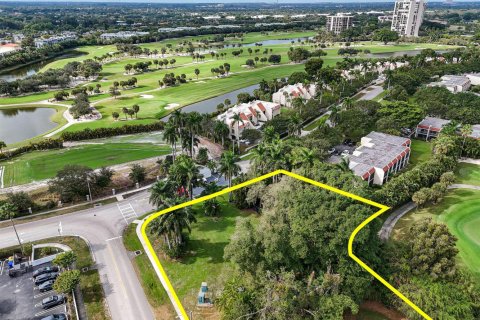 Commercial property in West Palm Beach, Florida № 2182984 - photo 11