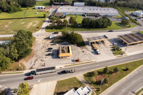 Commercial property in Groveland, Florida 131.83 sq.m. № 2103997 - photo 15
