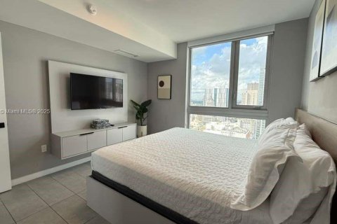 Condominio en venta en Miami, Florida, 1 dormitorio, 47.84 m2 № 2013616 - foto 9