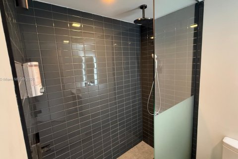Condominio en venta en Miami, Florida, 1 dormitorio, 47.84 m2 № 2013616 - foto 14