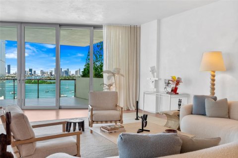Copropriété à vendre à Miami Beach, Floride: 5 chambres, 365.66 m2 № 1945771 - photo 26