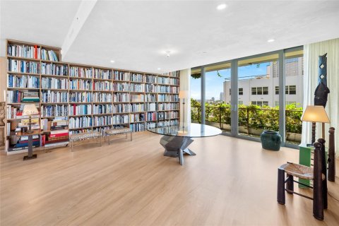 Copropriété à vendre à Miami Beach, Floride: 5 chambres, 365.66 m2 № 1945771 - photo 20
