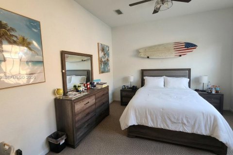 House in Fort Lauderdale, Florida 3 bedrooms, 254.46 sq.m. № 2266138 - photo 21