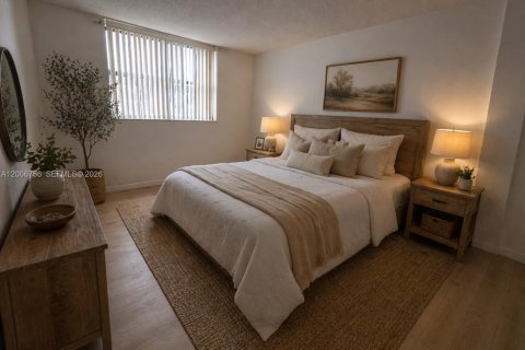 Condo in West Palm Beach, Florida, 2 bedrooms  № 2192378 - photo 4